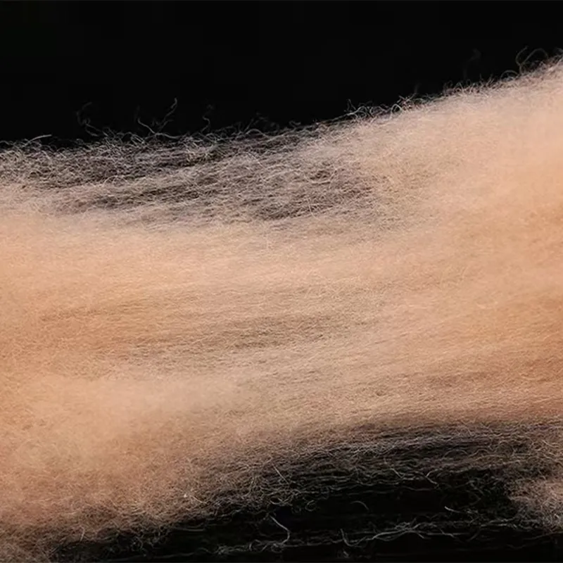 Чесаный верблюжий пух (2)